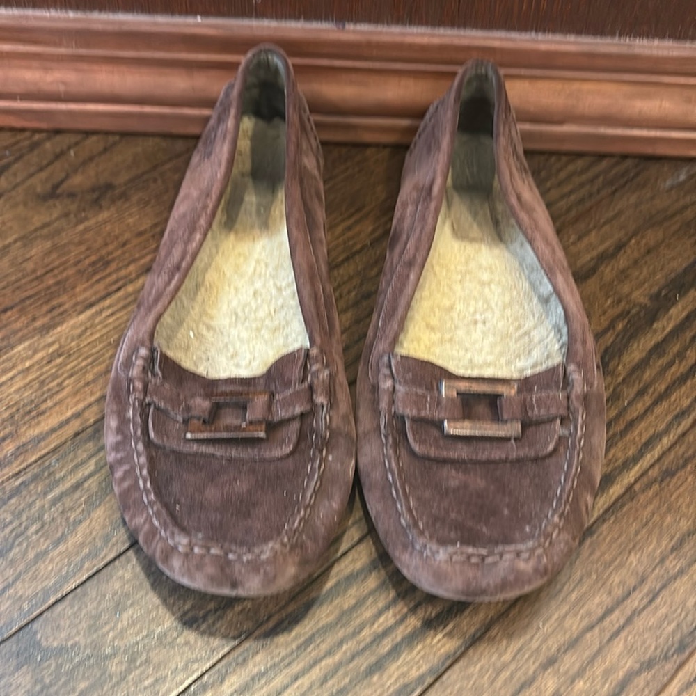 Used size 9 chocolate brown UGG moccasins with buckle